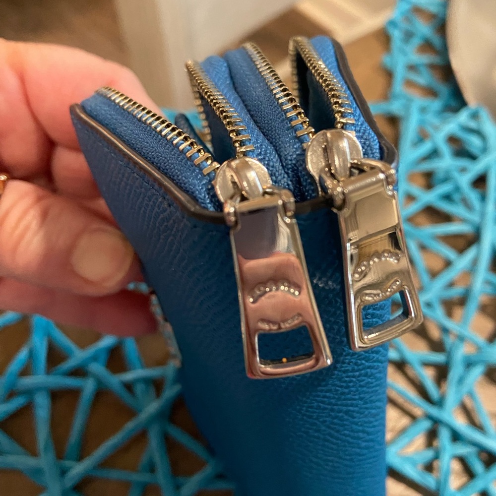 Coach coin and card purse - Picture 2 of 9